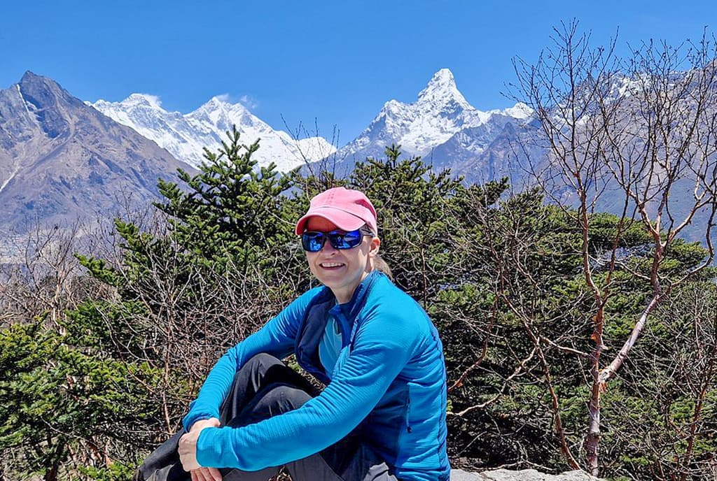 EBC With Gokyo Lake Trek