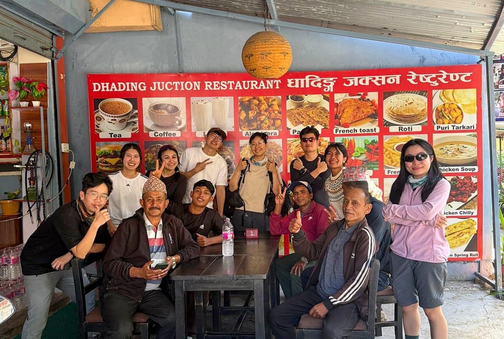 Thailand Group To Annapurna Base Camp