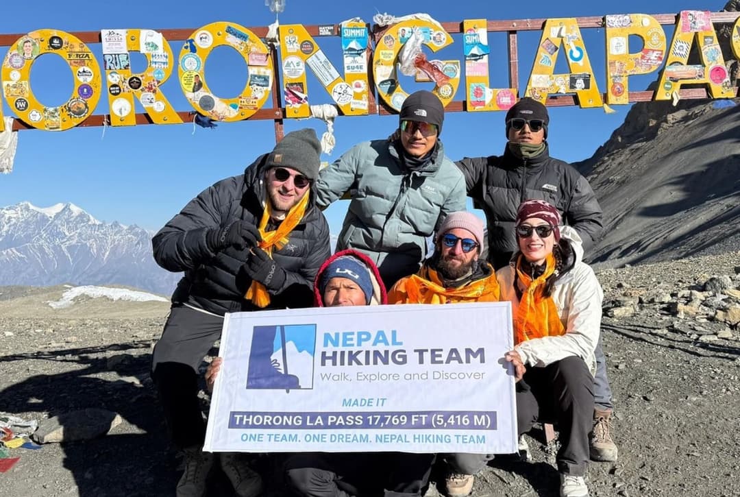 Thorong la pass with nepal hiking team
