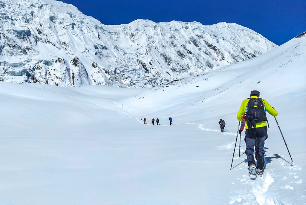 Traversing the Snowfields of Thorong-La-Pass-Annapurna Adventure