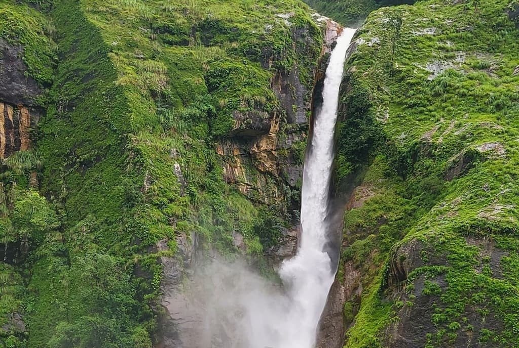 Annapurna Circuit 14 day Itinerary and cost, Nepal