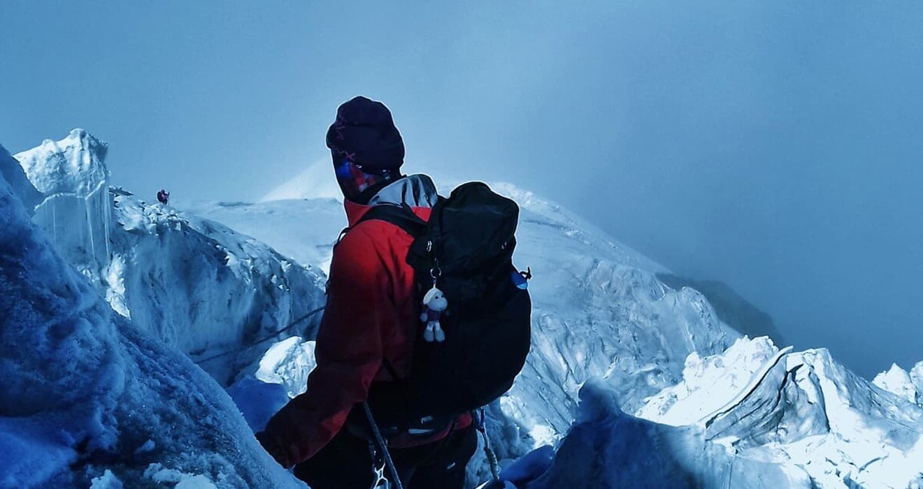 Royals of Bahrain to Summit Mt. Manaslu and Mt. Lobuche